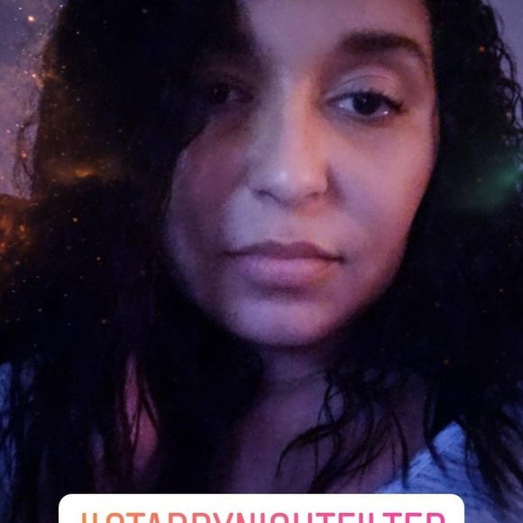 Meet your Posher, Crystal - Picture 12 of 14